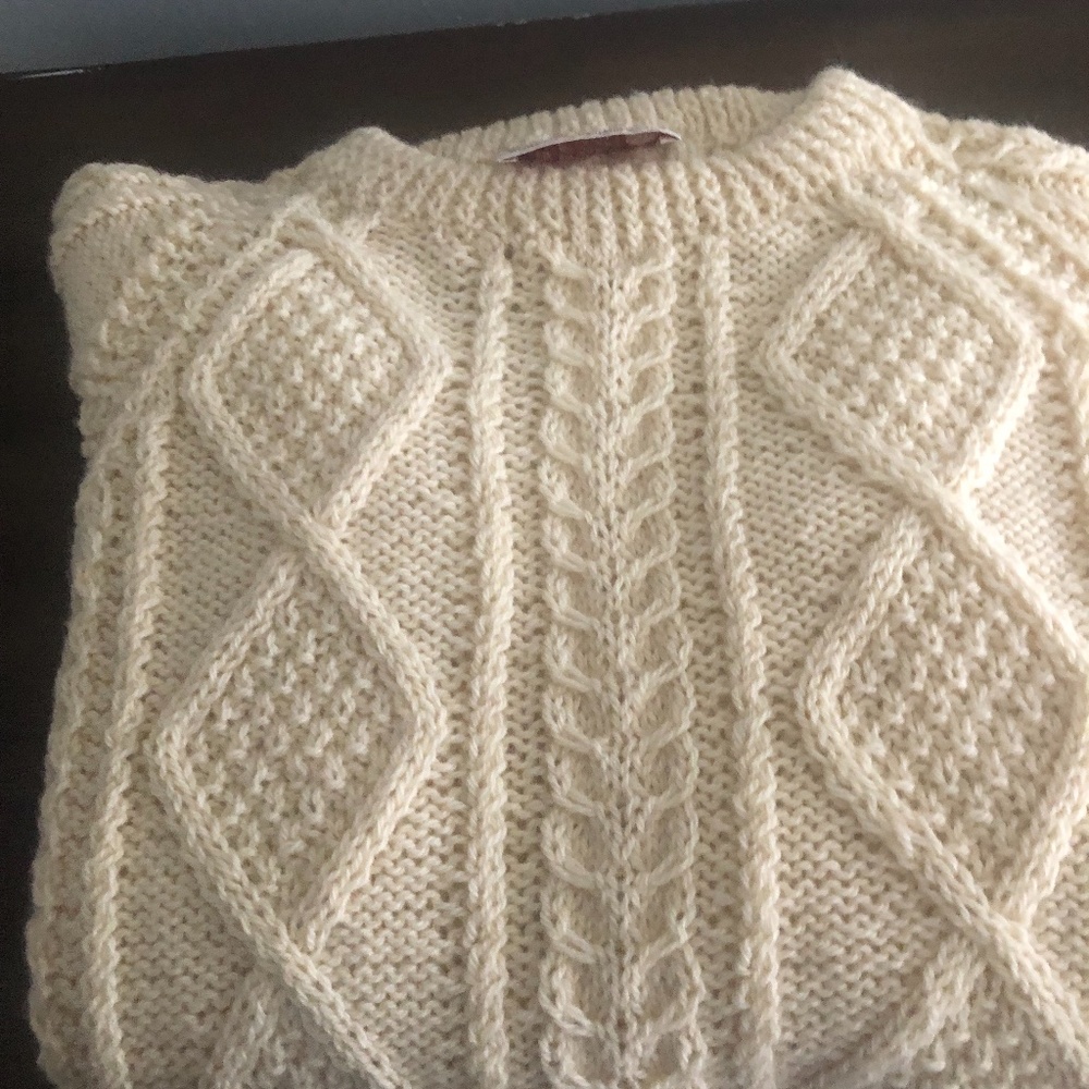 Standun Hand-knit Aran Islands Sweater